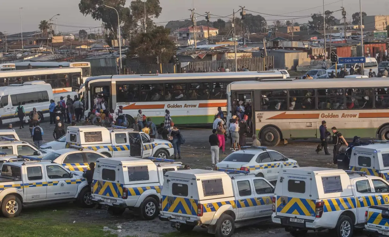 Labour Court upholds dismissal of Cape Town metro cop after losing service pistol during taxi strike