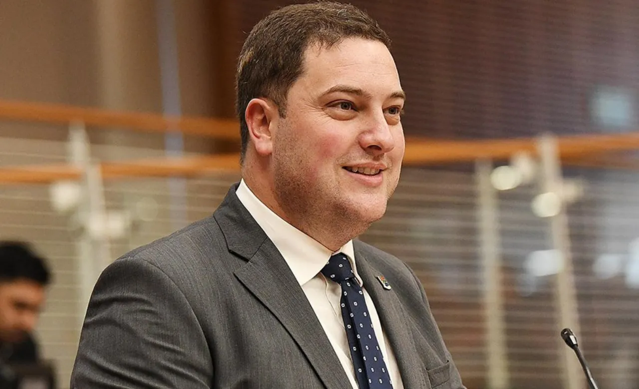 Will Hill-Lewis Pursue DA Leadership as Western Cape Mayoral Candidates Are Unveiled — What’s Next?